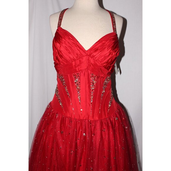 NWOT MayQueen #508 Beaded Taffeta and Tulle Prom Gown With Corset -Size 12-RED - Picture 6 of 6